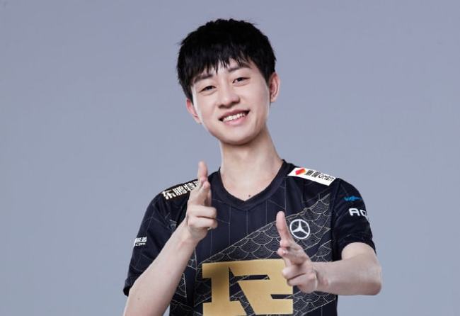 B席的边路 B席的边路