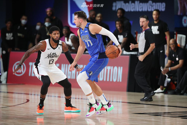 共同指向一 共同指向一